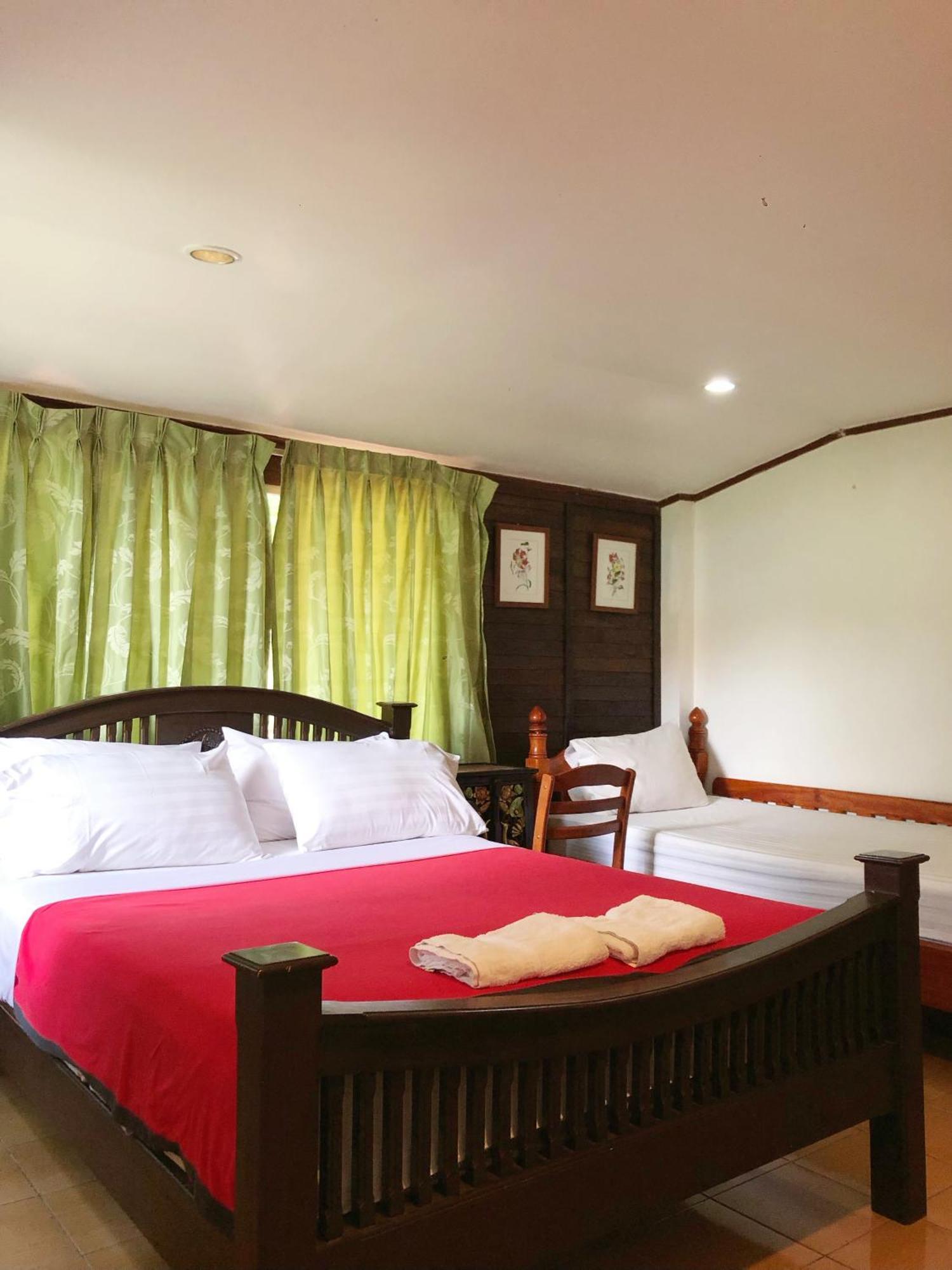 Moradok Thai Guesthouse Phra Nakhon Si Ayutthaya Dış mekan fotoğraf
